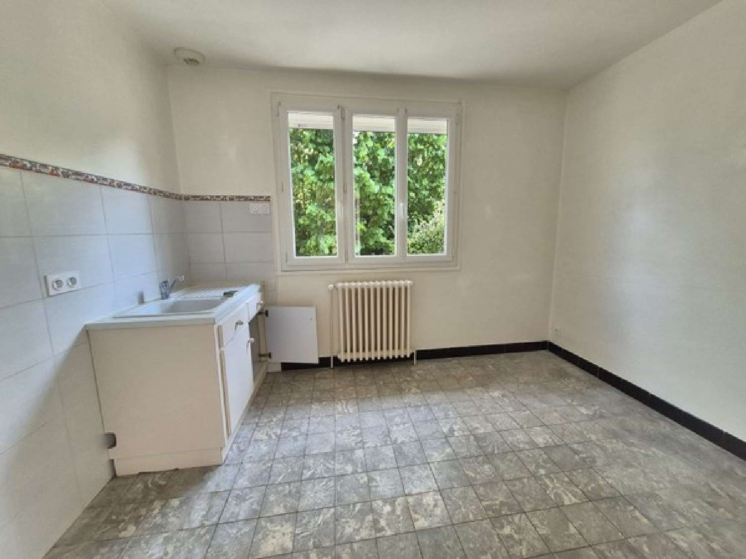 for sale house Aumale Seine-Maritime 2
