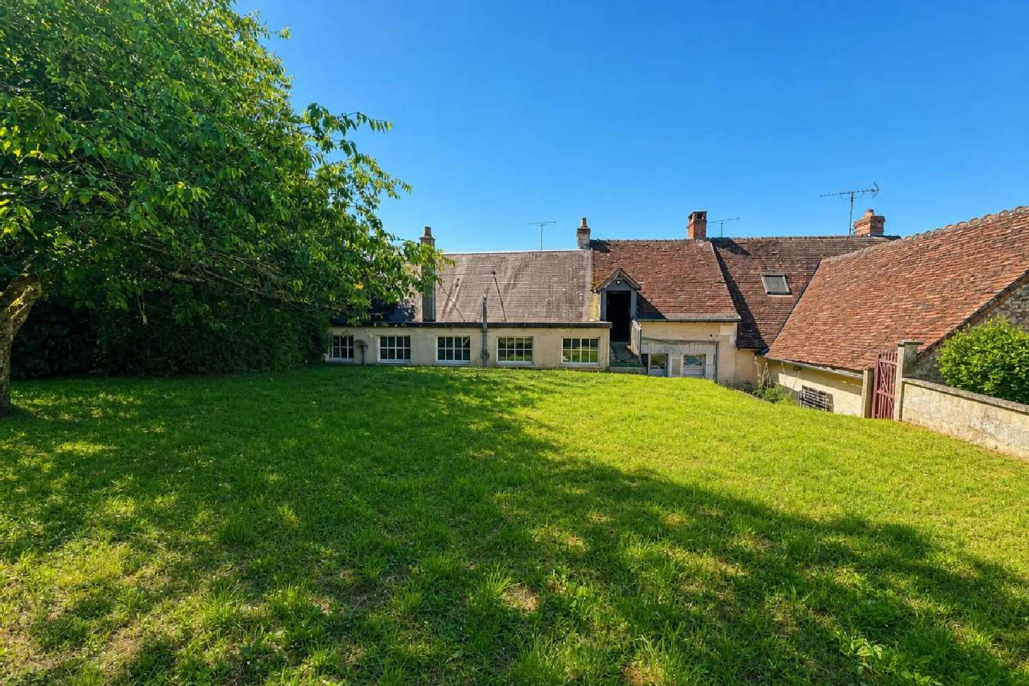 for sale house Azay-le-Ferron Indre 1