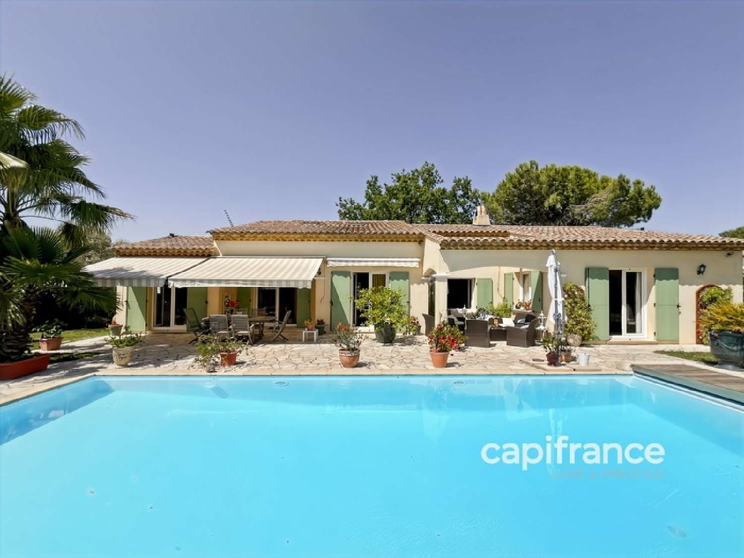  for sale house Bagnols-en-Forêt Var 3