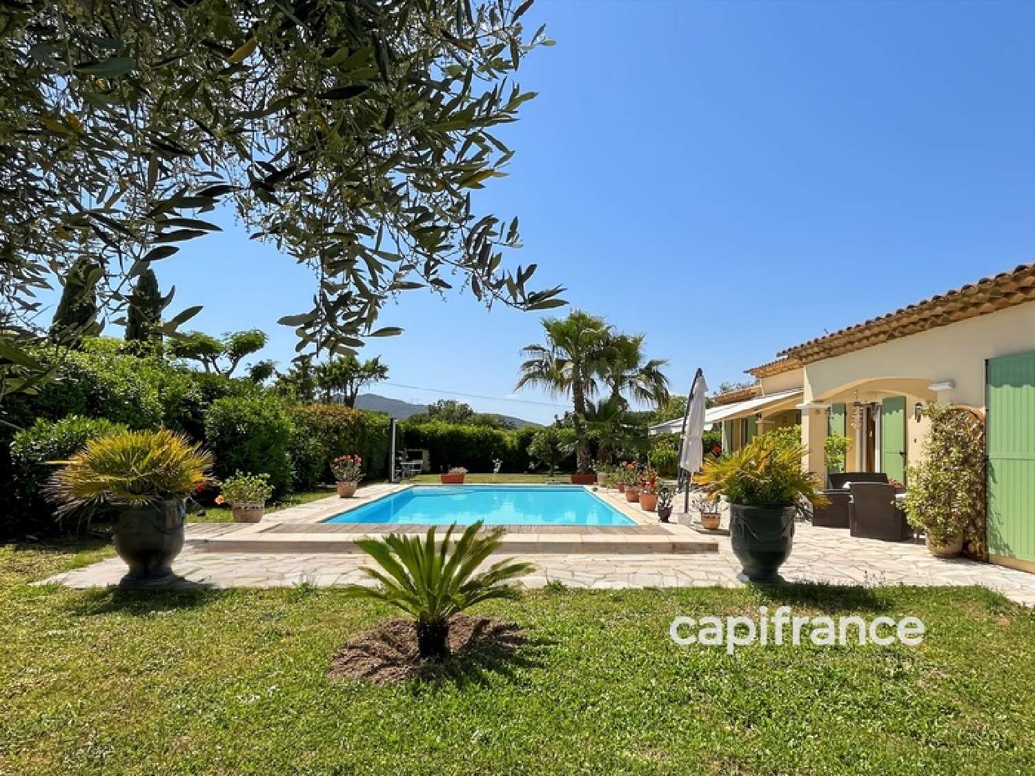  for sale house Bagnols-en-Forêt Var 5