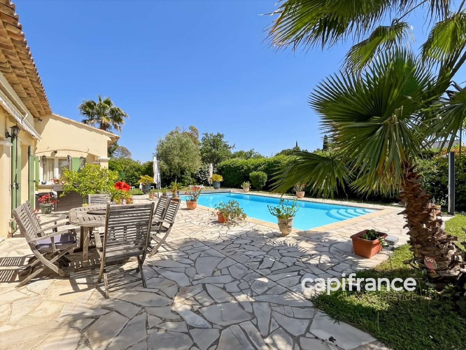  for sale house Bagnols-en-Forêt Var 6