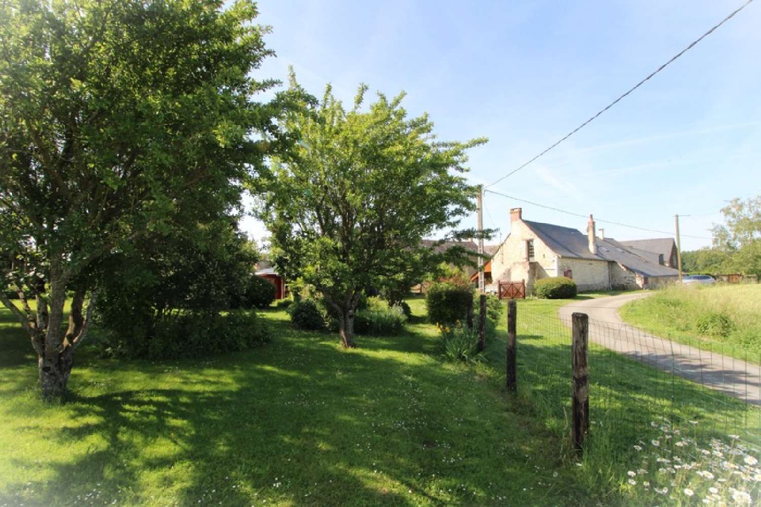 for sale house Baugé-en-Anjou Maine-et-Loire 1