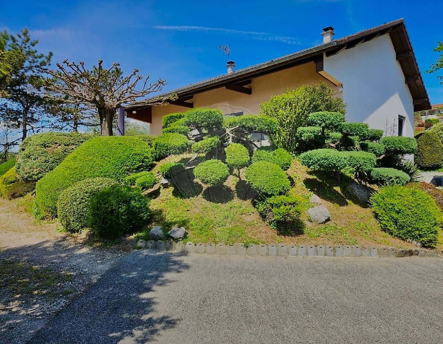  for sale house Belley Ain 1