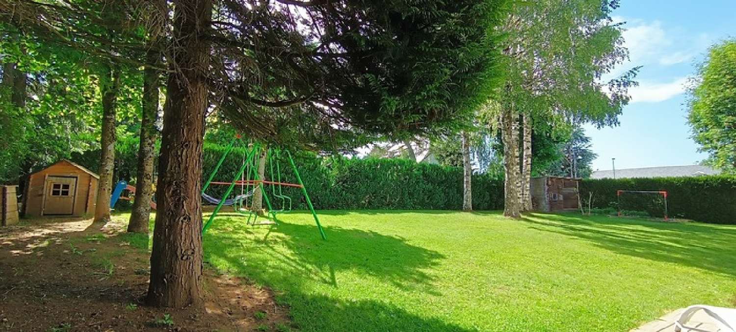  à vendre maison Besse-et-Saint-Anastaise Puy-de-Dôme 5