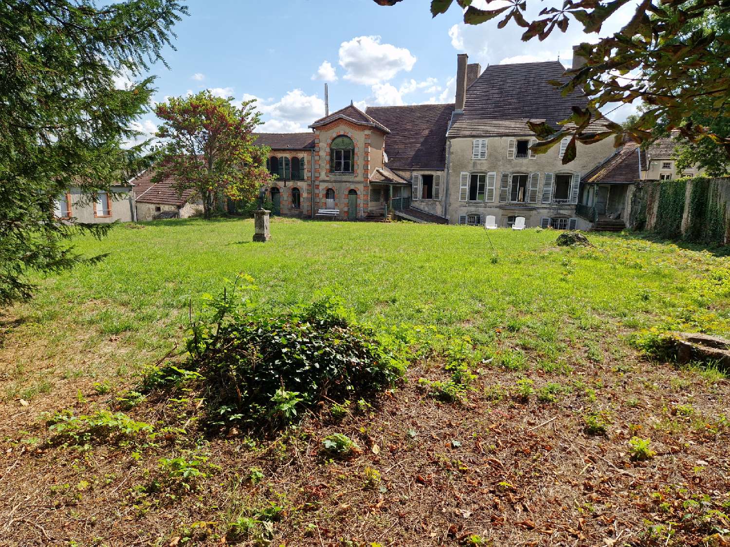  à vendre maison Bourbonne-les-Bains Haute-Marne 1