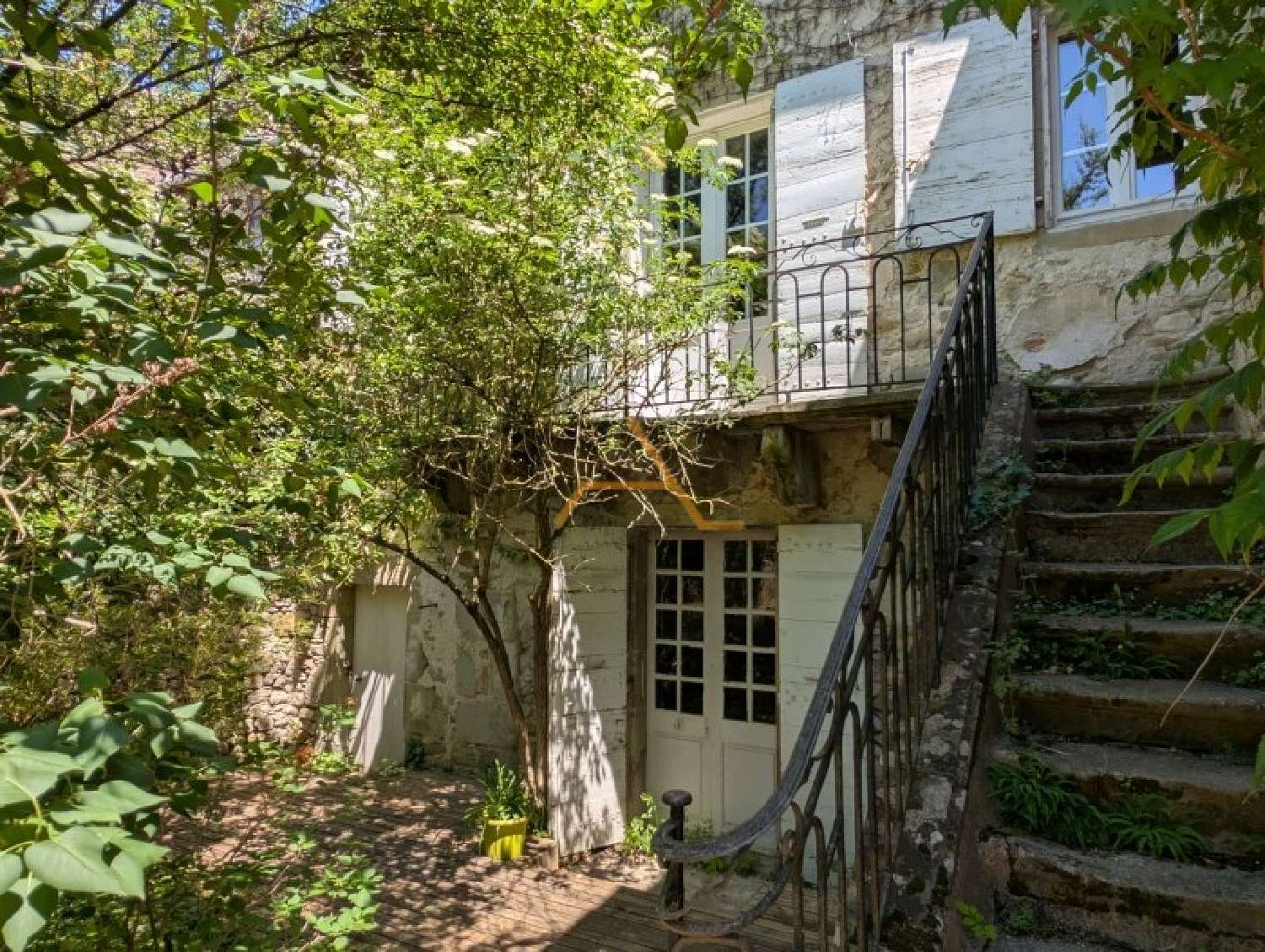 for sale house Bourdeaux Drôme 1