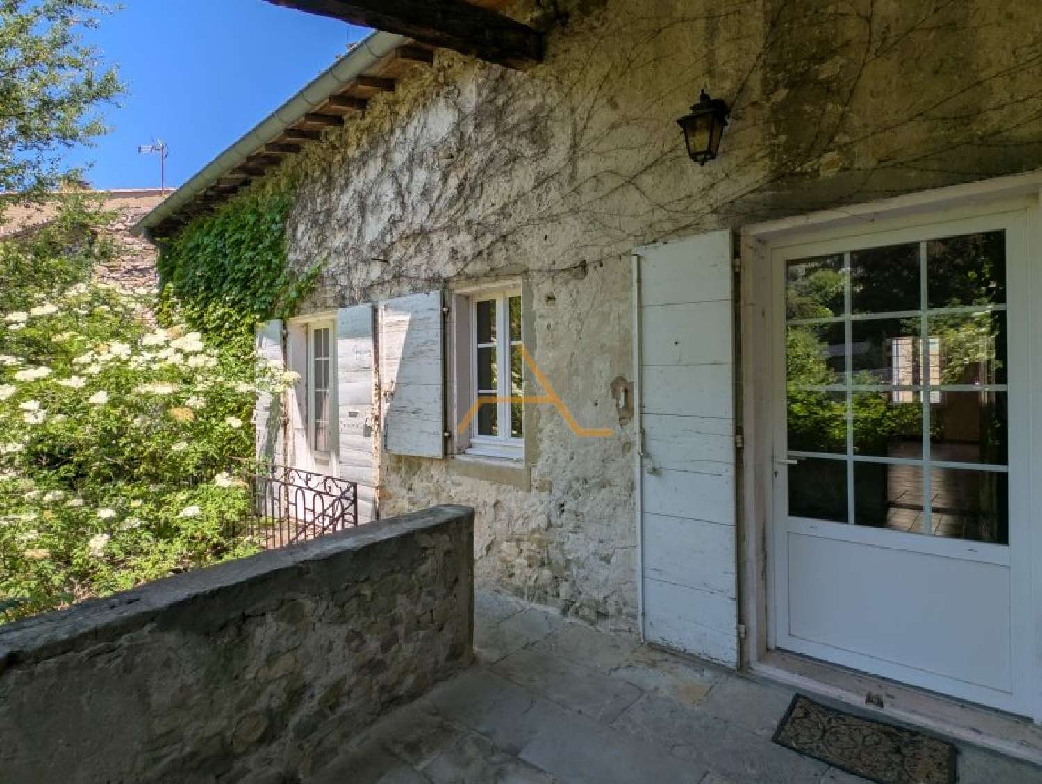 for sale house Bourdeaux Drôme 2