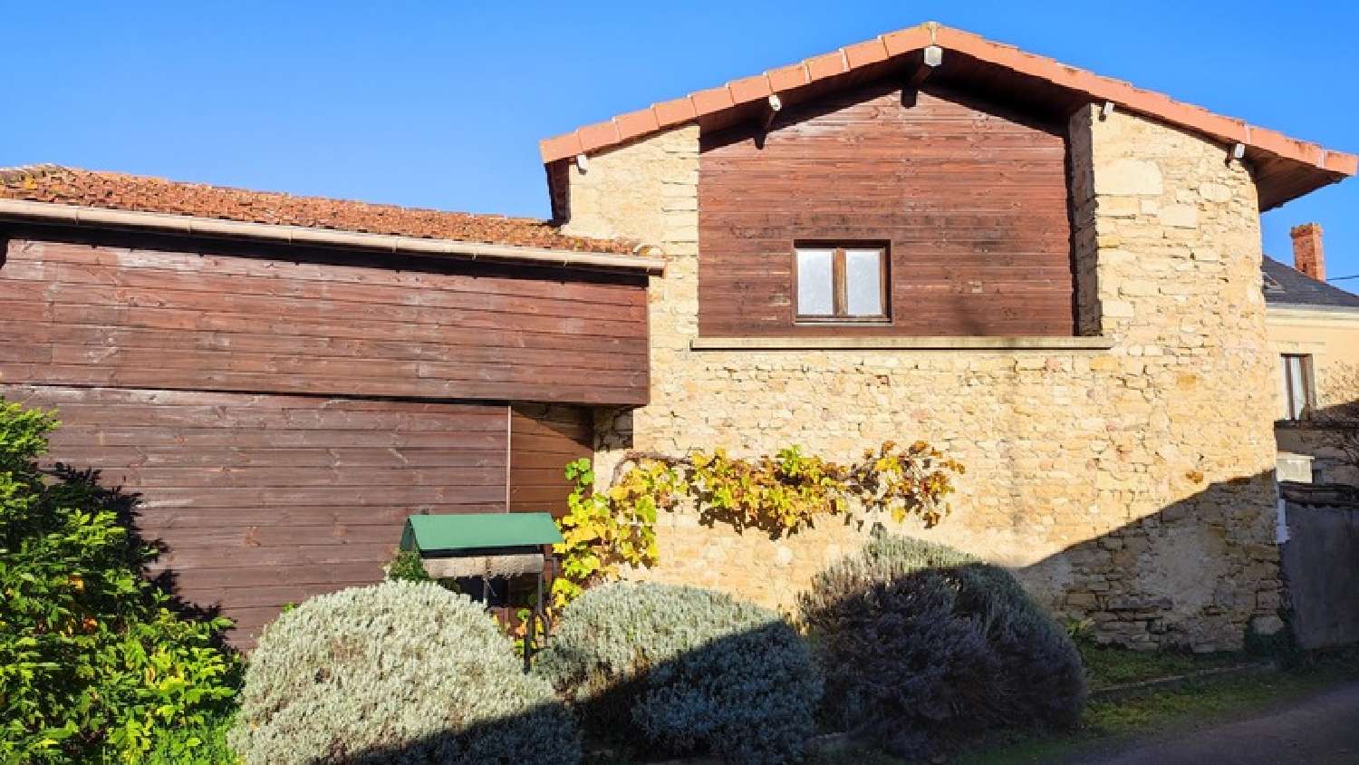  for sale house Brion-près-Thouet Deux-Sèvres 1