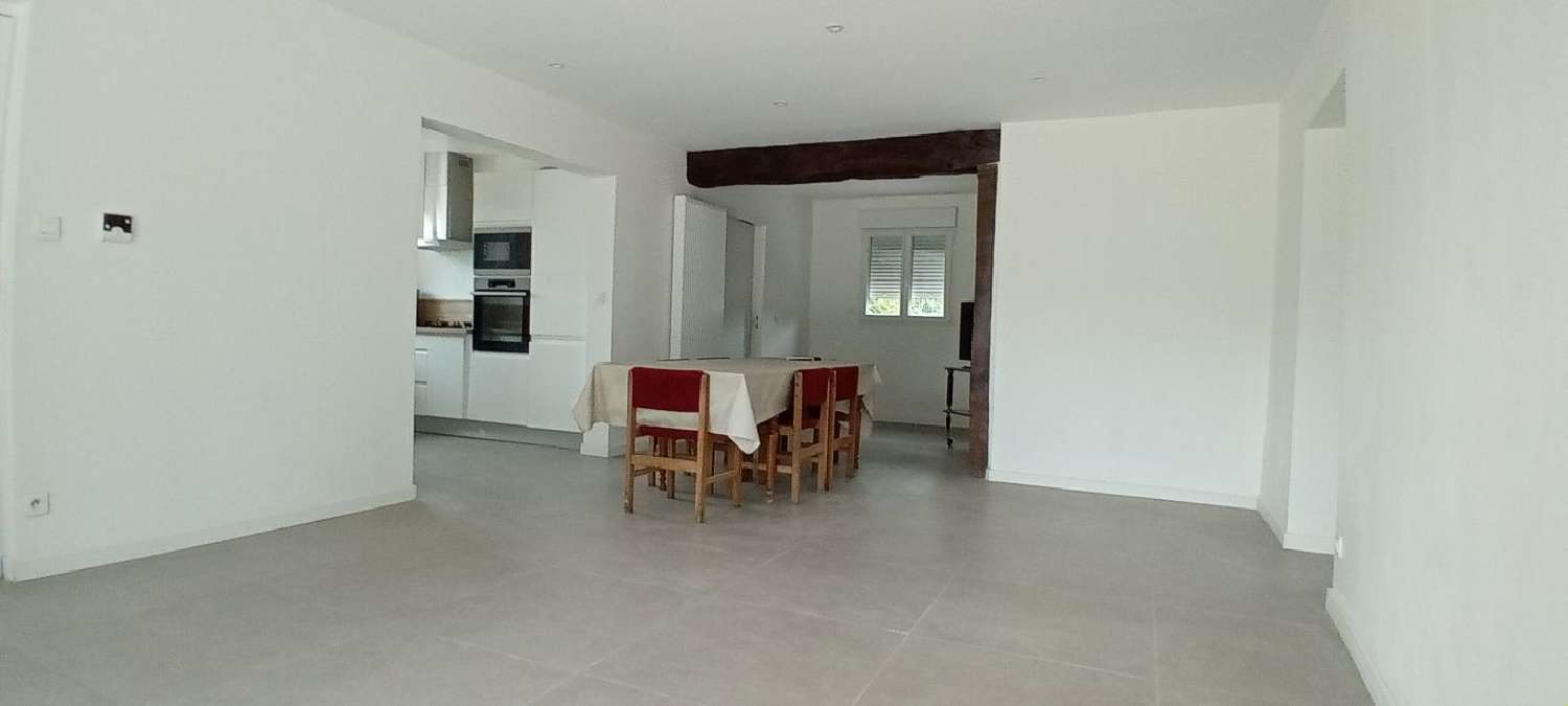 te koop huis Chalamont Ain 3