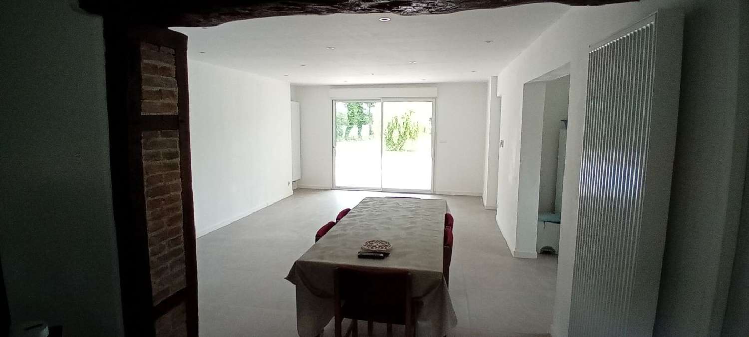 te koop huis Chalamont Ain 4