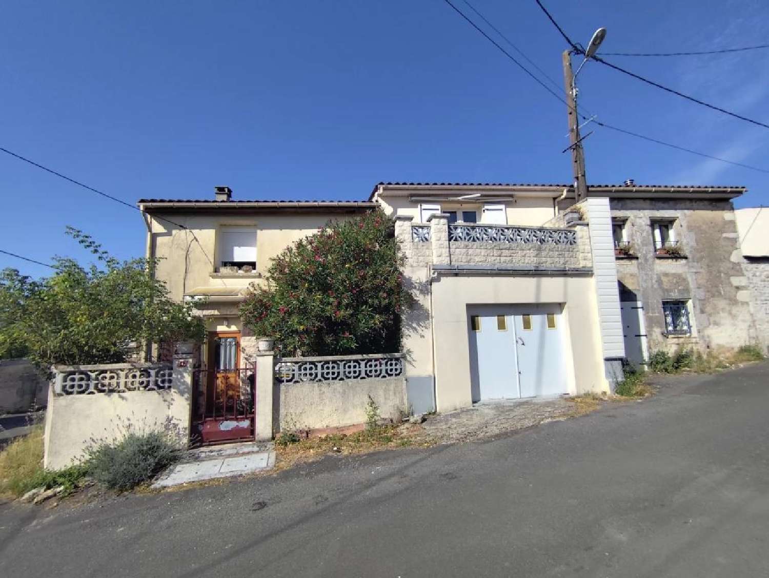 te koop huis Champniers Charente 1