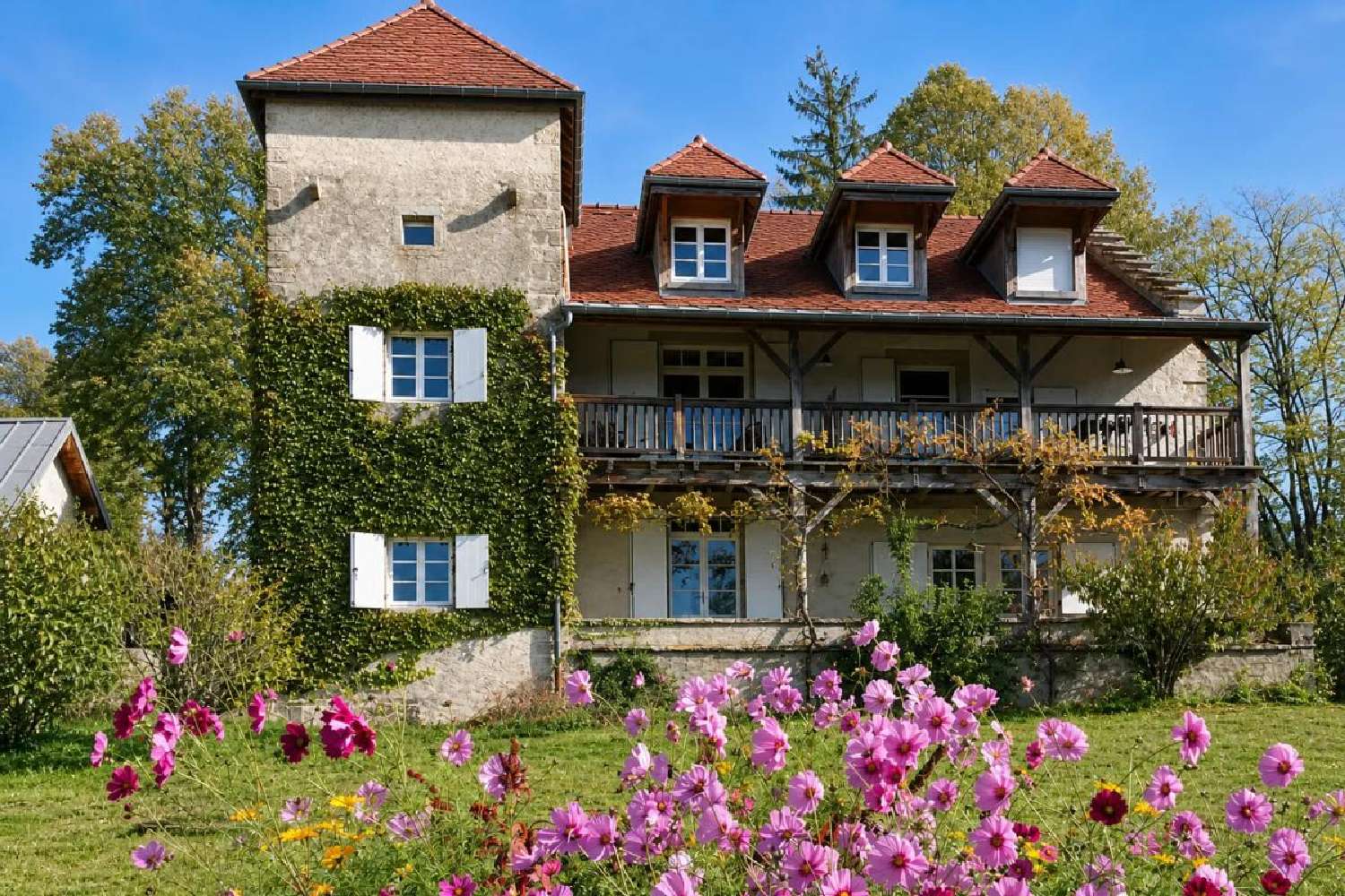  for sale house Charchilla Jura 1