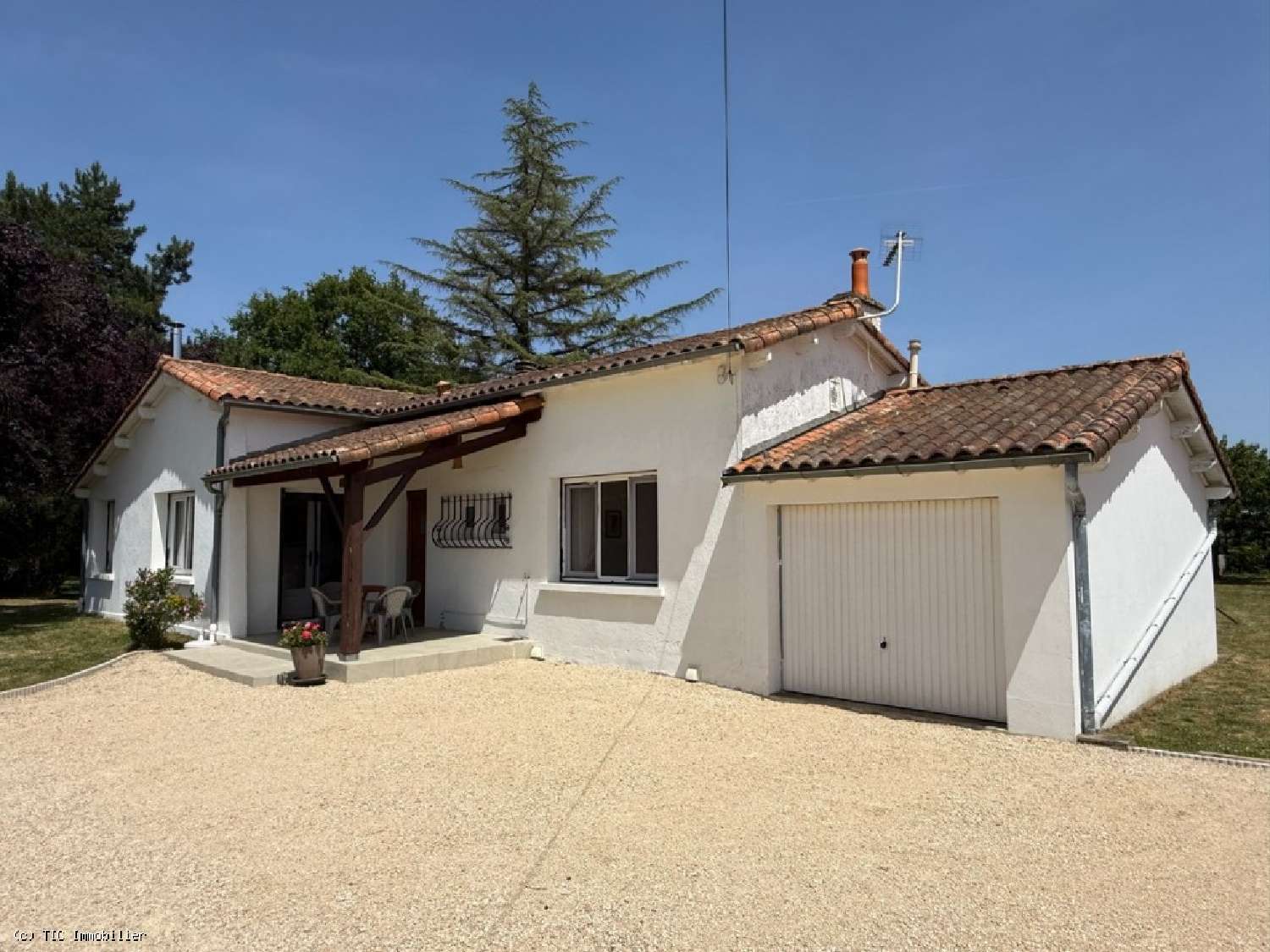 te koop huis Charroux Vienne 3