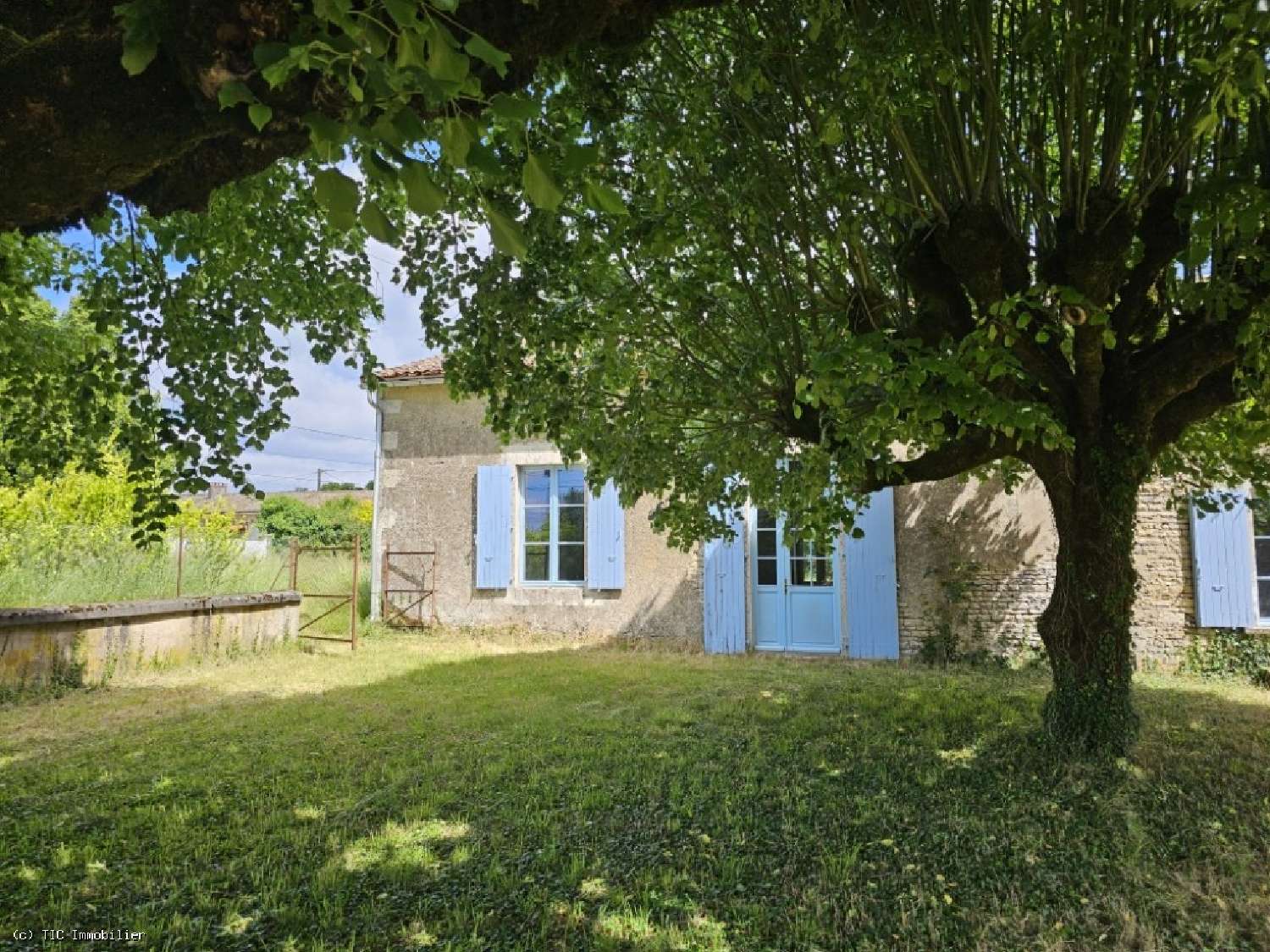 te koop huis Chaunay Vienne 2