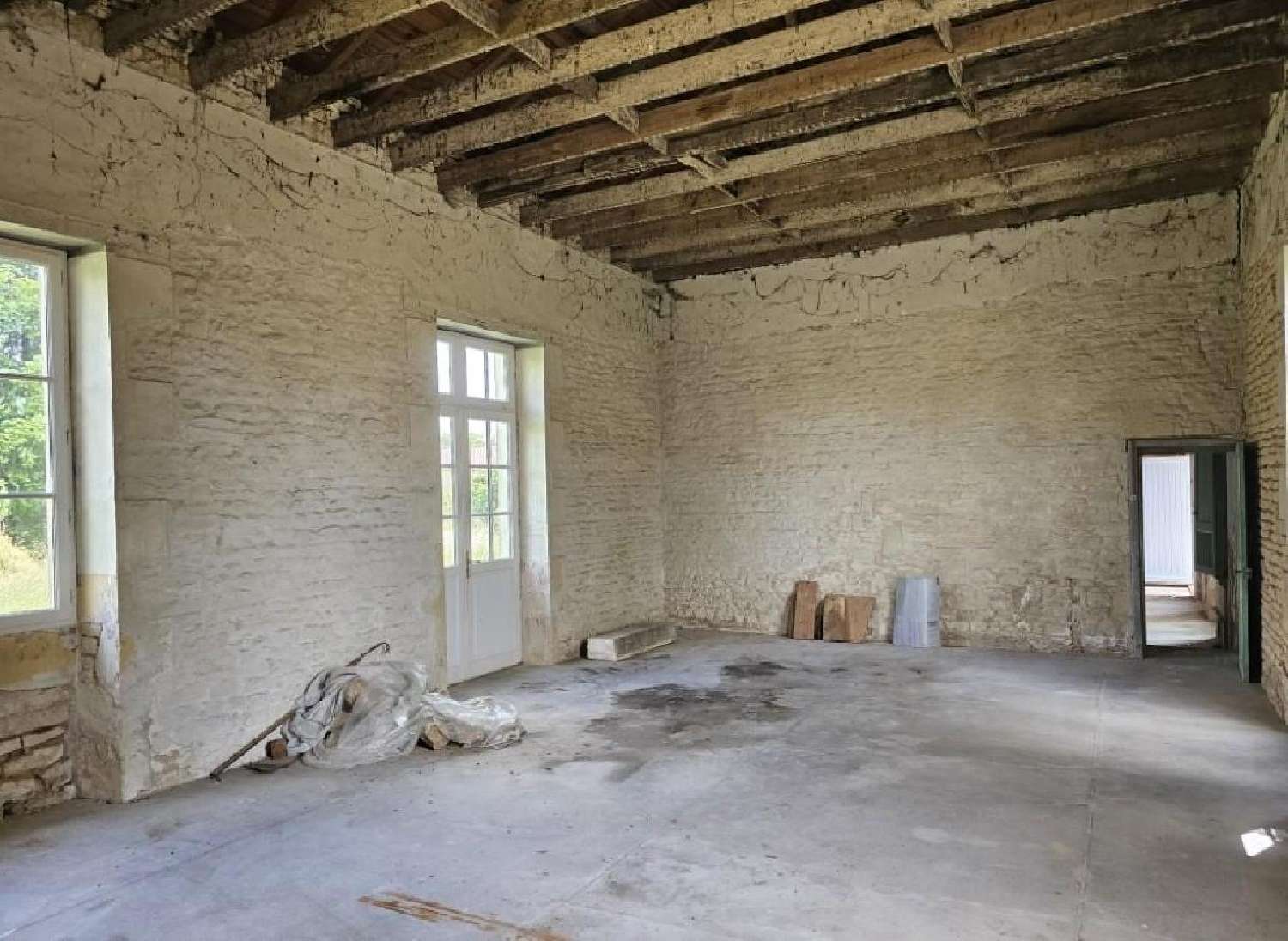  for sale house Chaunay Vienne 5