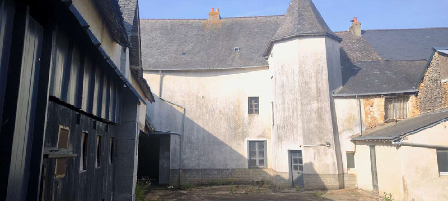  for sale house Chéméré-le-Roi Mayenne 1