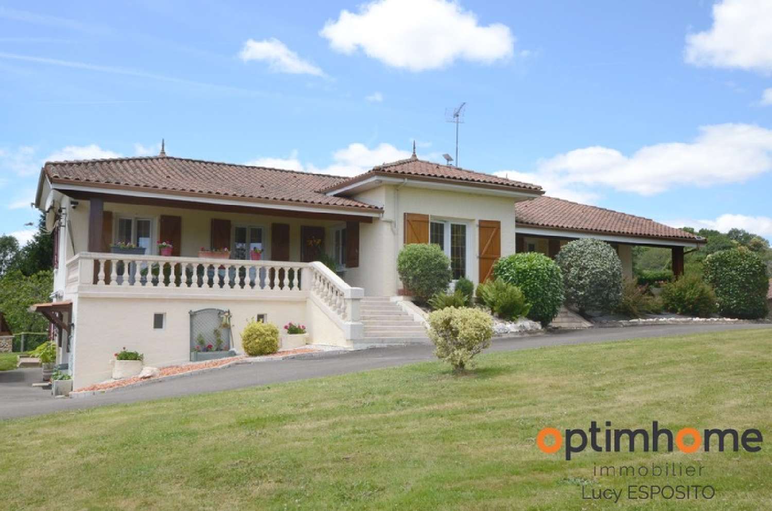  te koop huis Cherves-Châtelars Charente 1