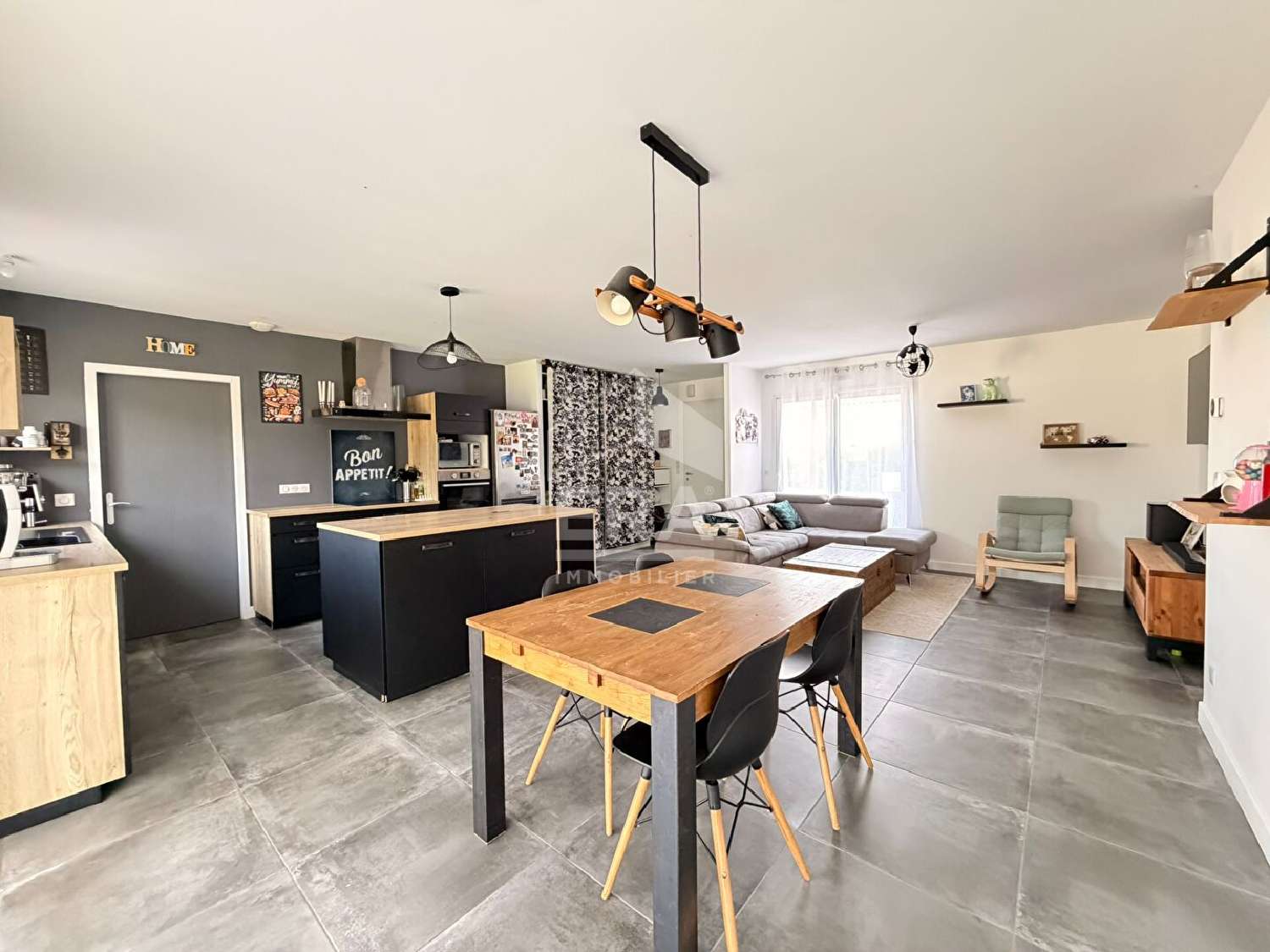 te koop huis Ferrières Charente-Maritime 1