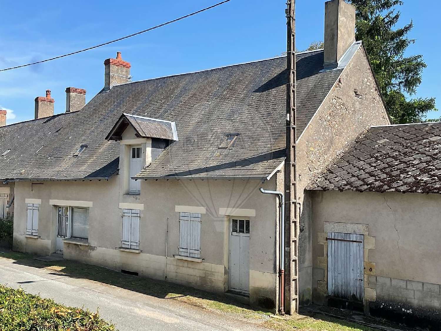 à vendre maison Fleury-sur-Loire Nièvre 3