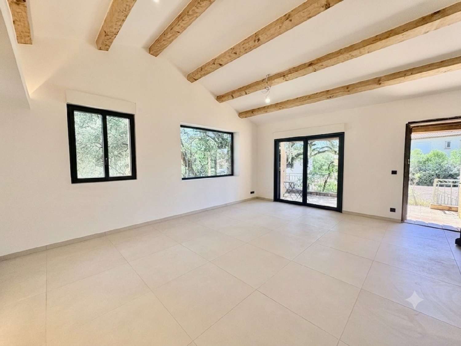 for sale house Fréjus Var 2