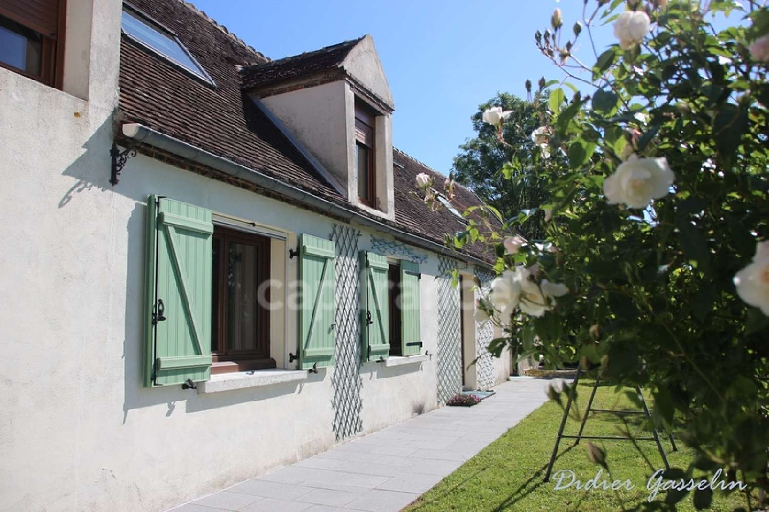 for sale house Frétigny Eure-et-Loir 1