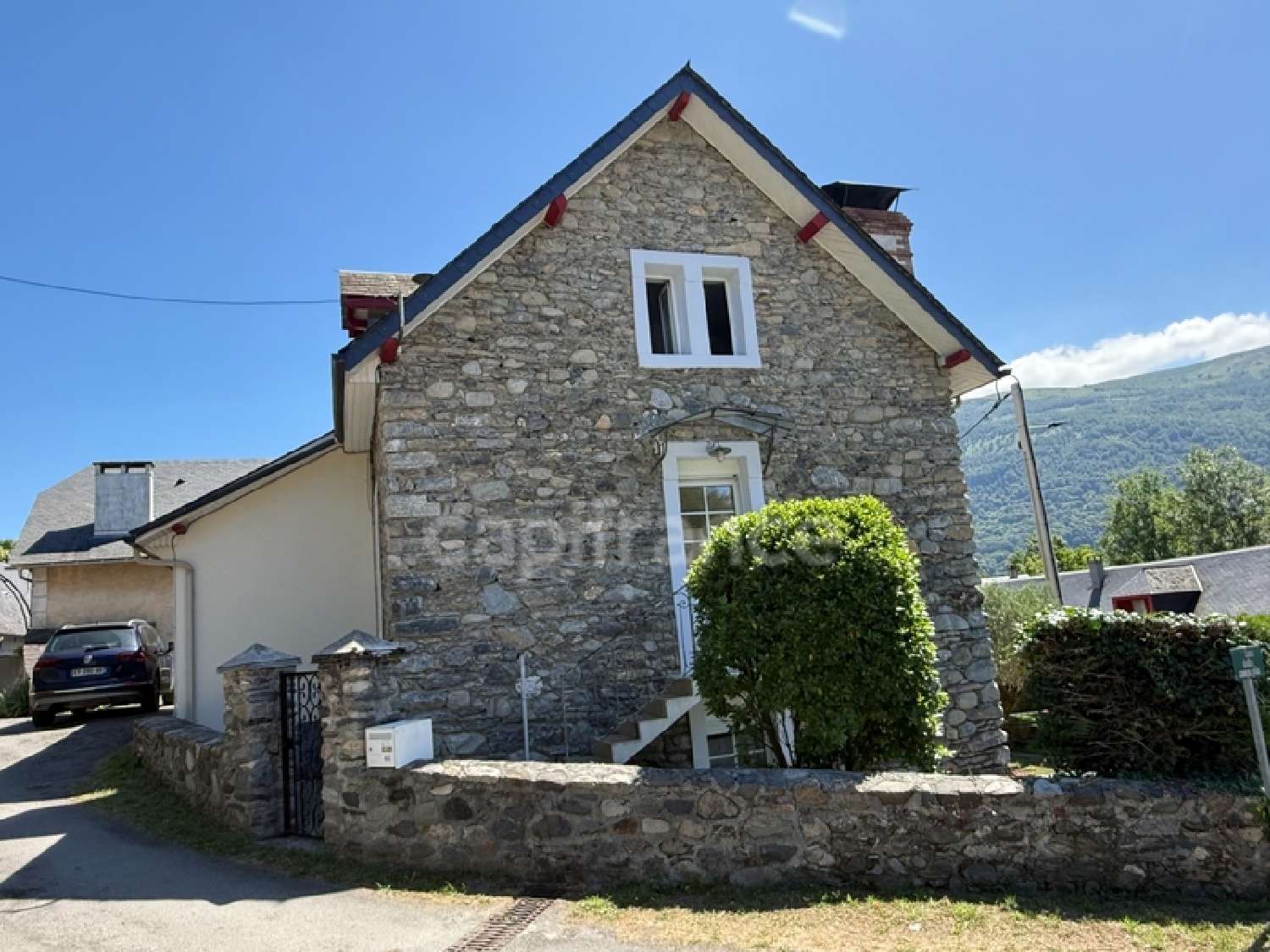 te koop huis Gez Hautes-Pyrénées 2