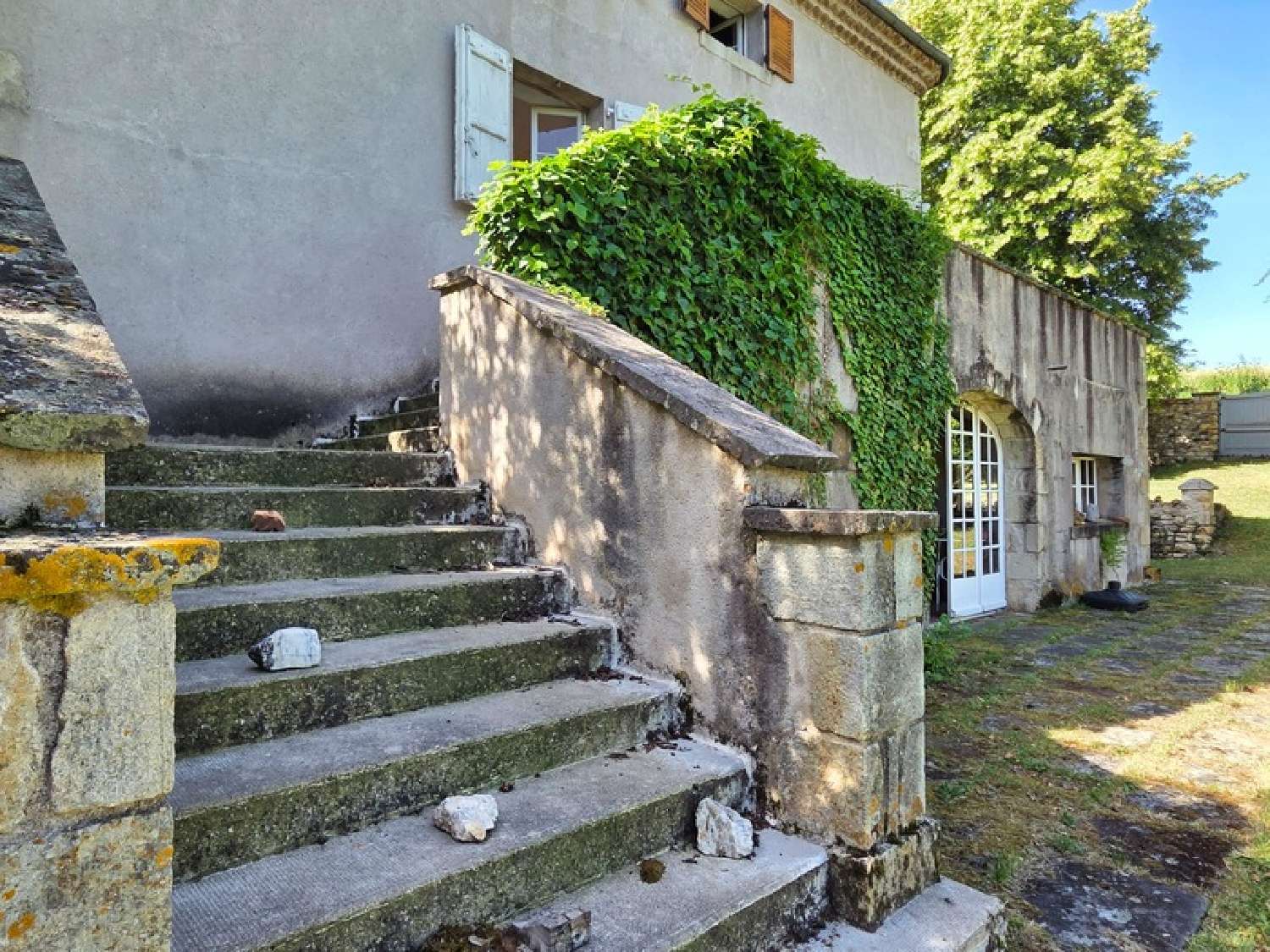  à vendre maison Glaine-Montaigut Puy-de-Dôme 2