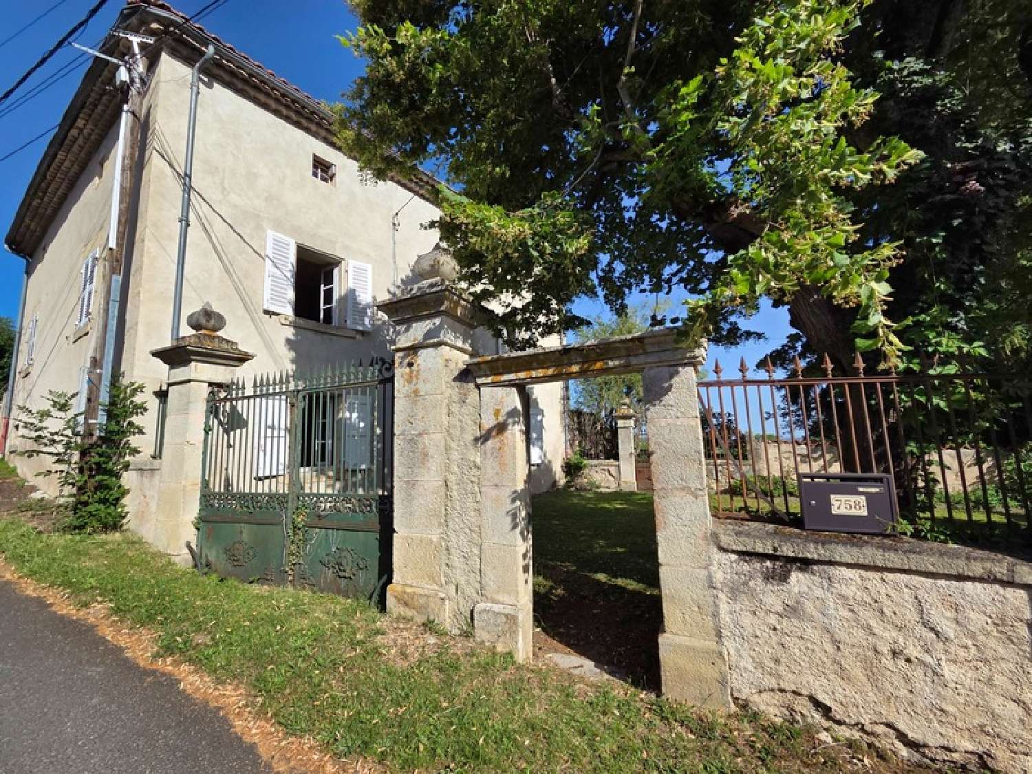  à vendre maison Glaine-Montaigut Puy-de-Dôme 5