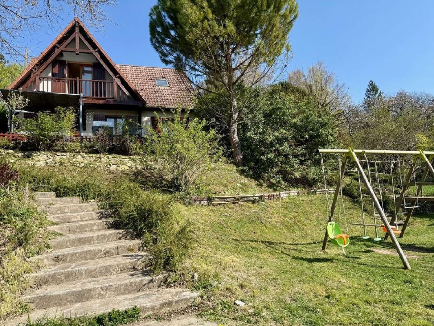  for sale house Hermé Seine-et-Marne 1