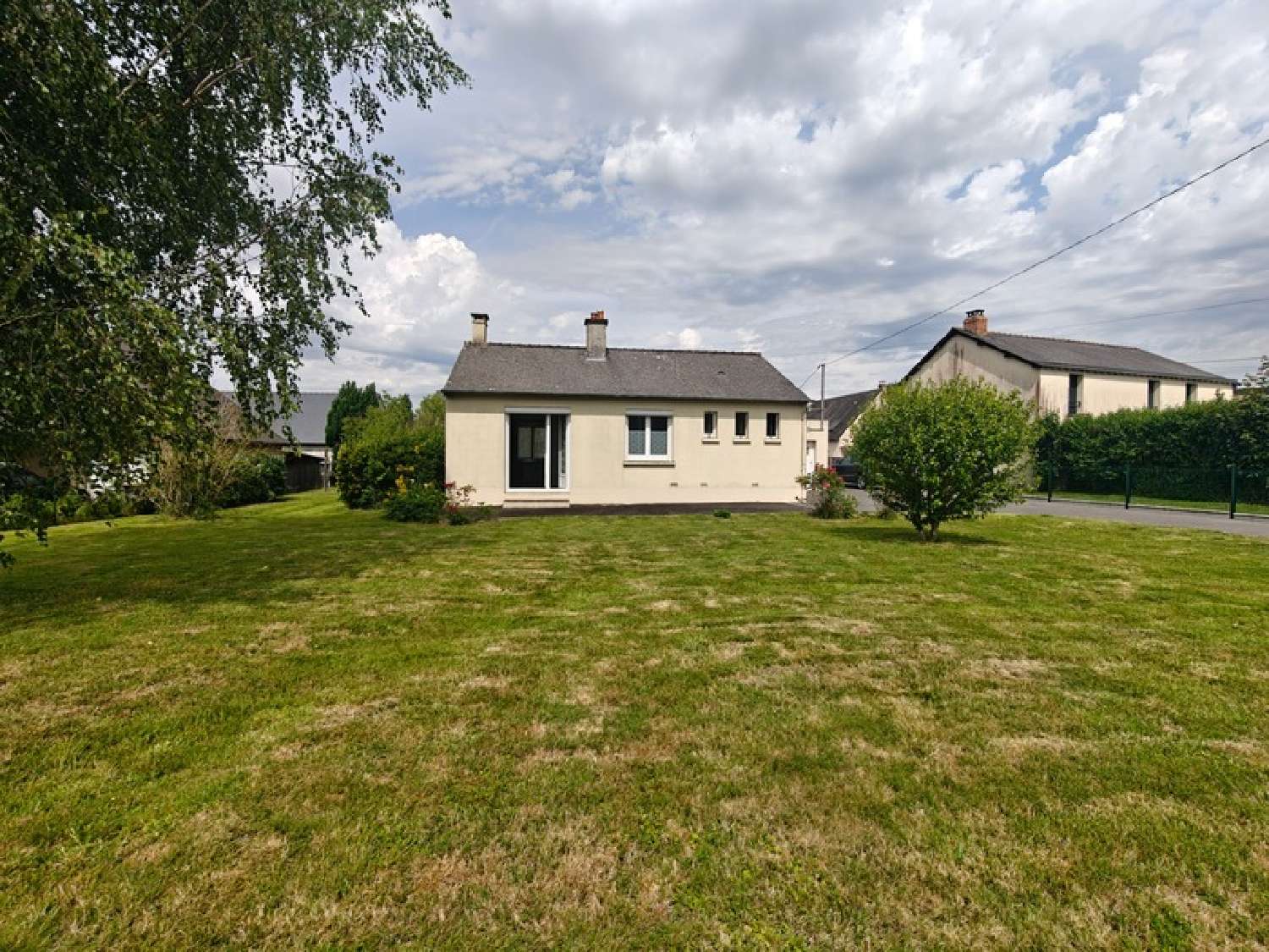  for sale house Irodouër Ille-et-Vilaine 2