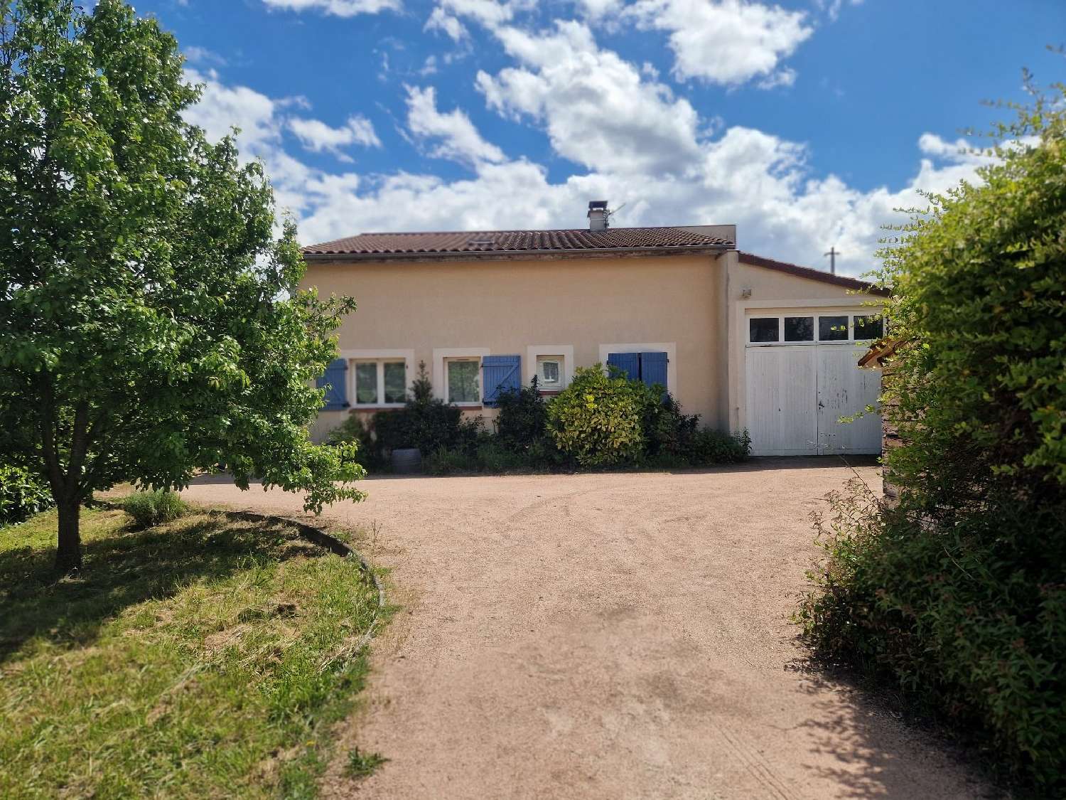  à vendre maison Issoire Puy-de-Dôme 2