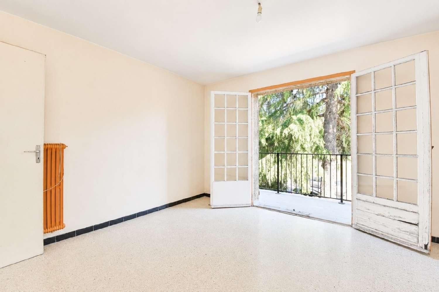 en venta casa Juvignac Hérault 8