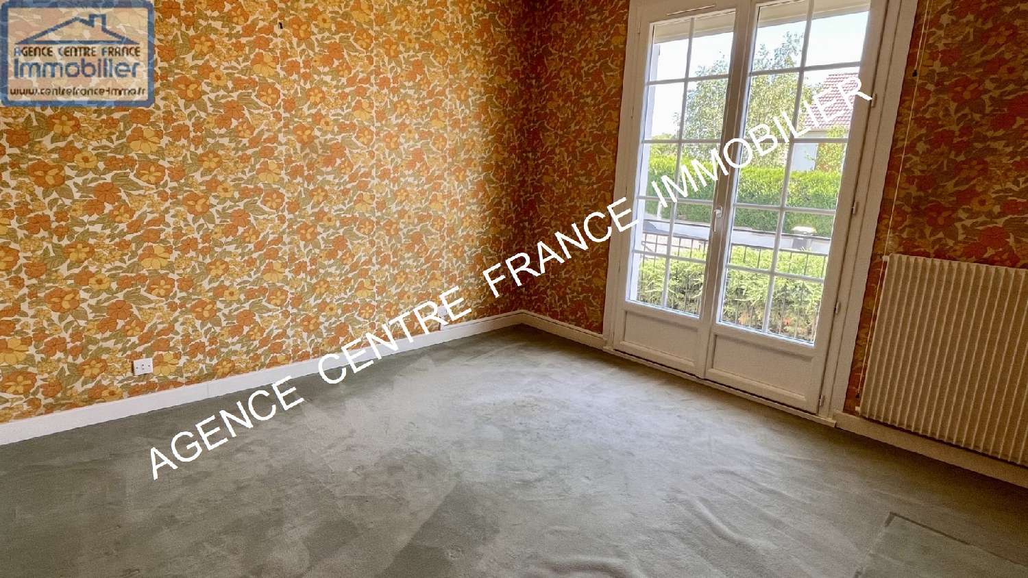  te koop huis La Chapelle-Saint-Ursin Cher 5