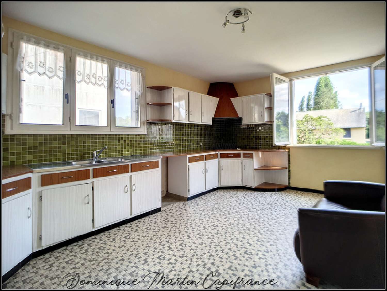 te koop huis La Chartre-sur-le-Loir Sarthe 2