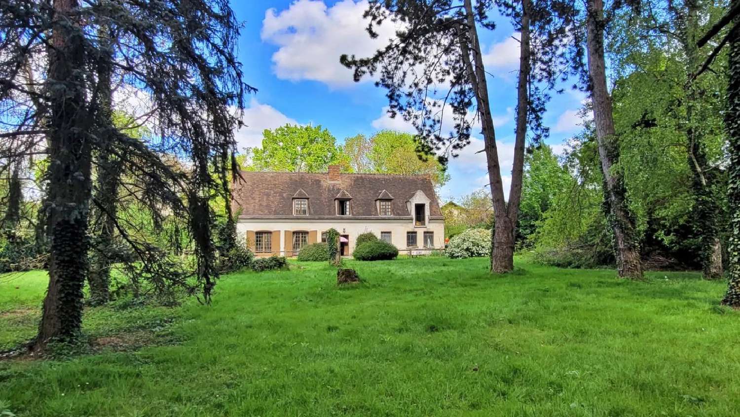  for sale house La Norville Essonne 1