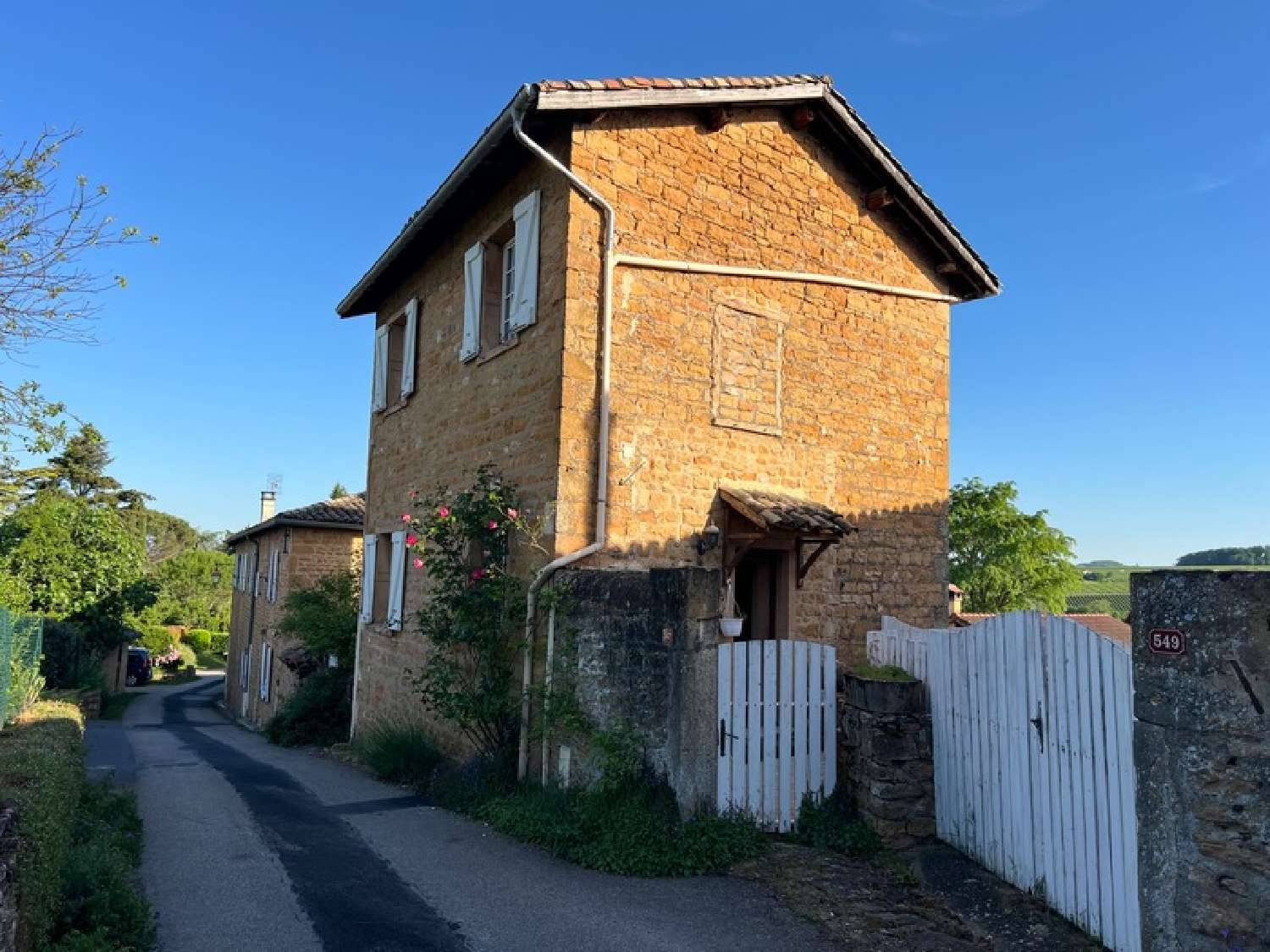  à vendre maison Lacenas Rhône 3