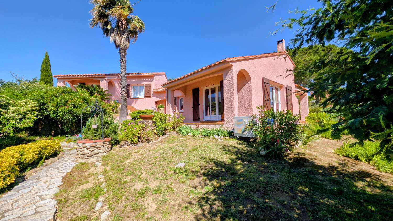 à vendre maison Laroque-des-Albères Pyrénées-Orientales 4