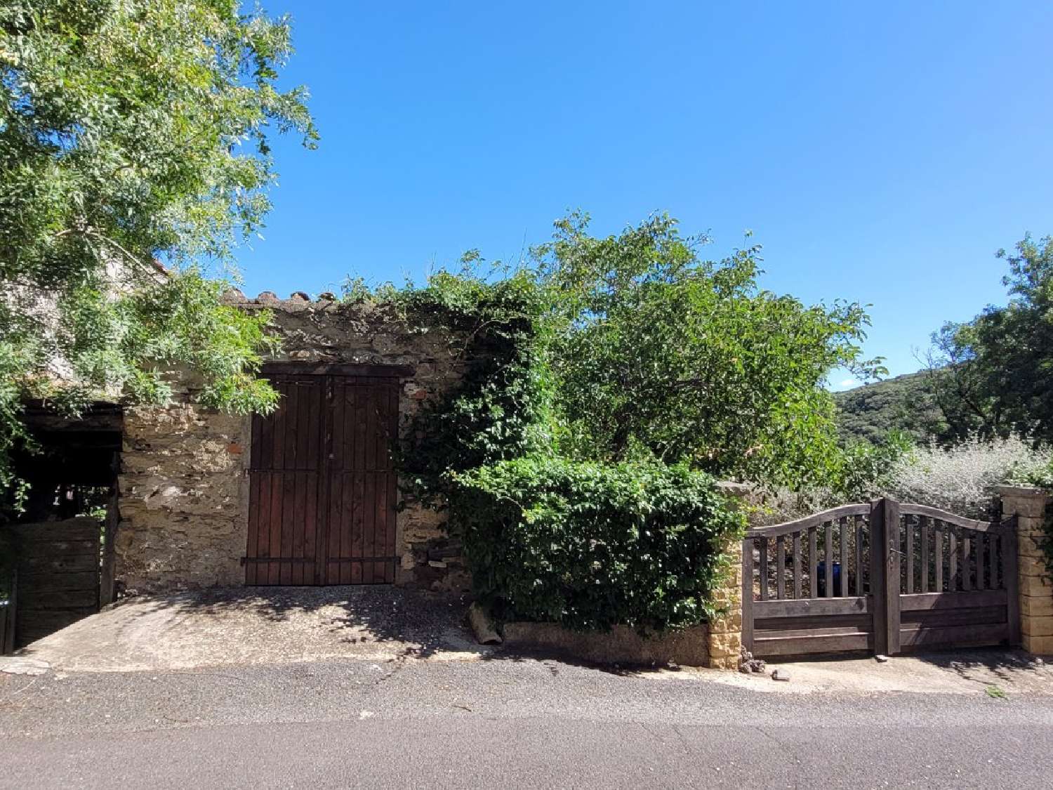  for sale house Laurens Hérault 2