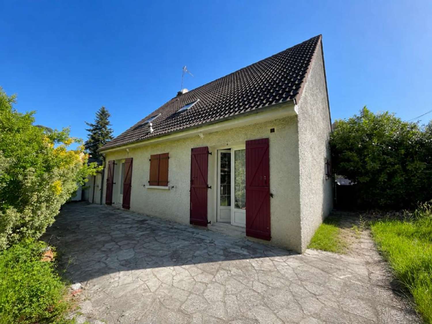 for sale house Laval-en Brie Seine-et-Marne 1