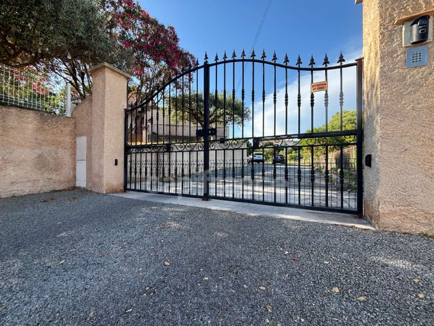  te koop huis Le Cannet-des-Maures Var 1