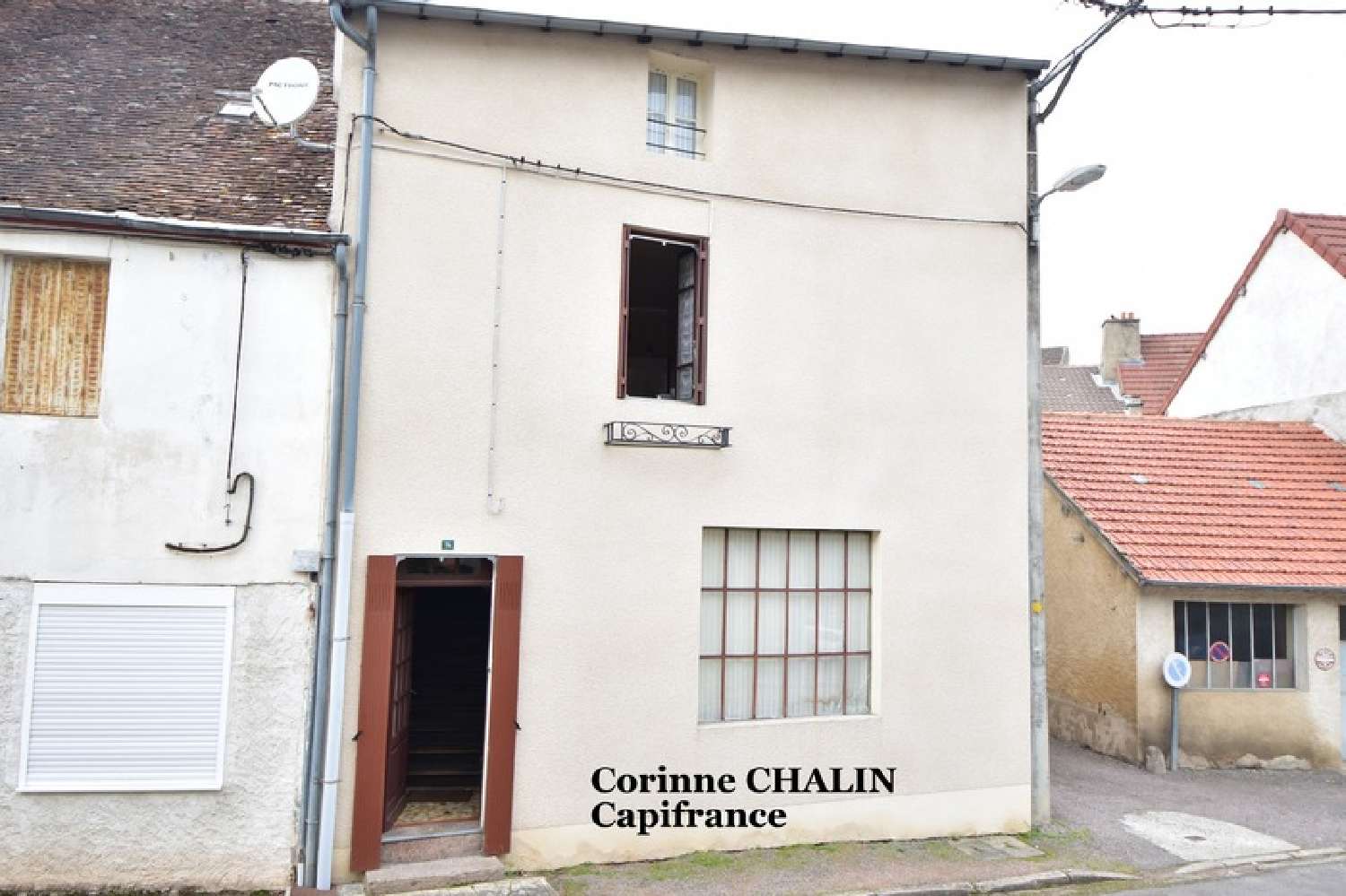  te koop huis Le Donjon Allier 1
