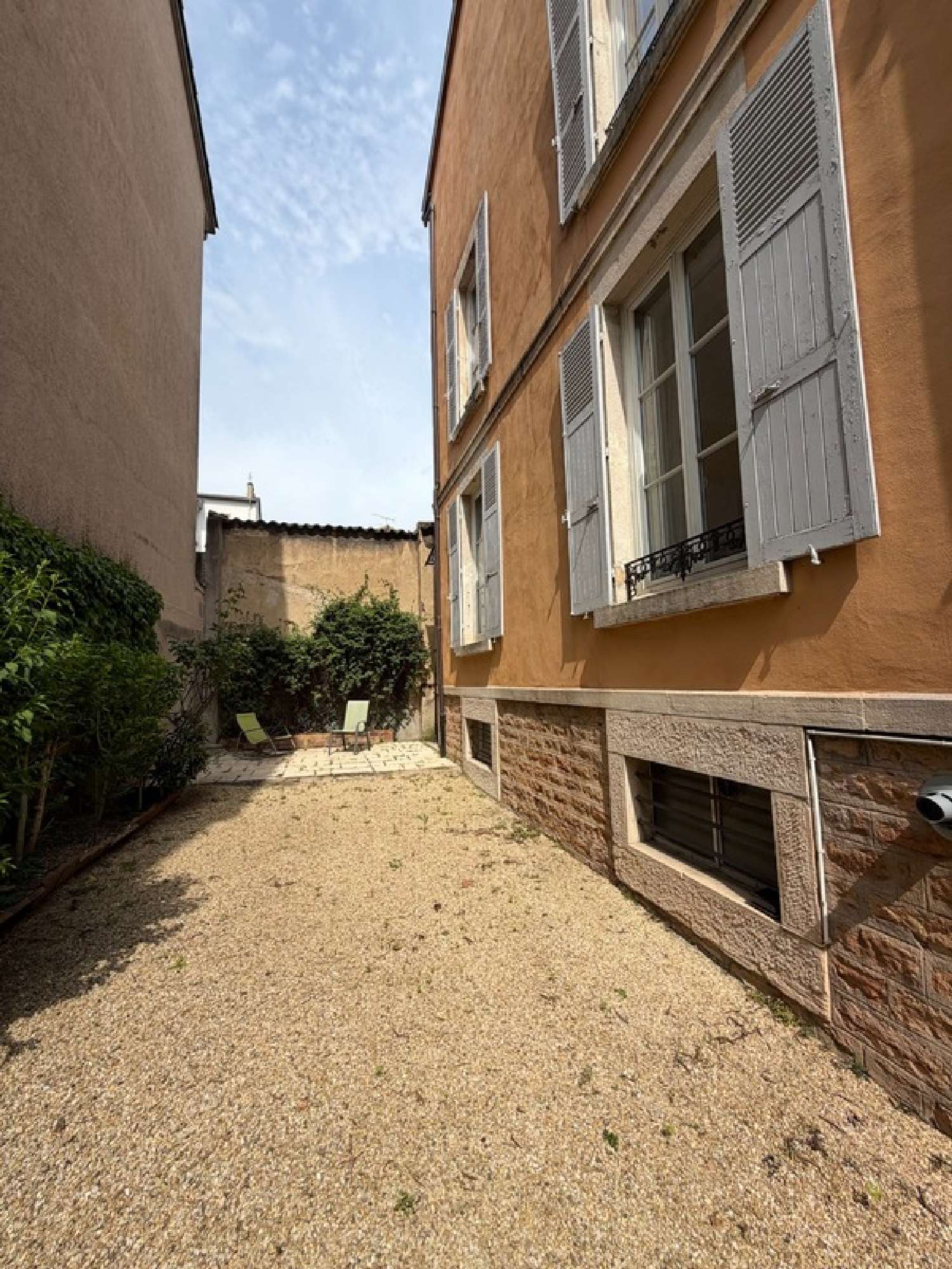 for sale house Loché Saône-et-Loire 4