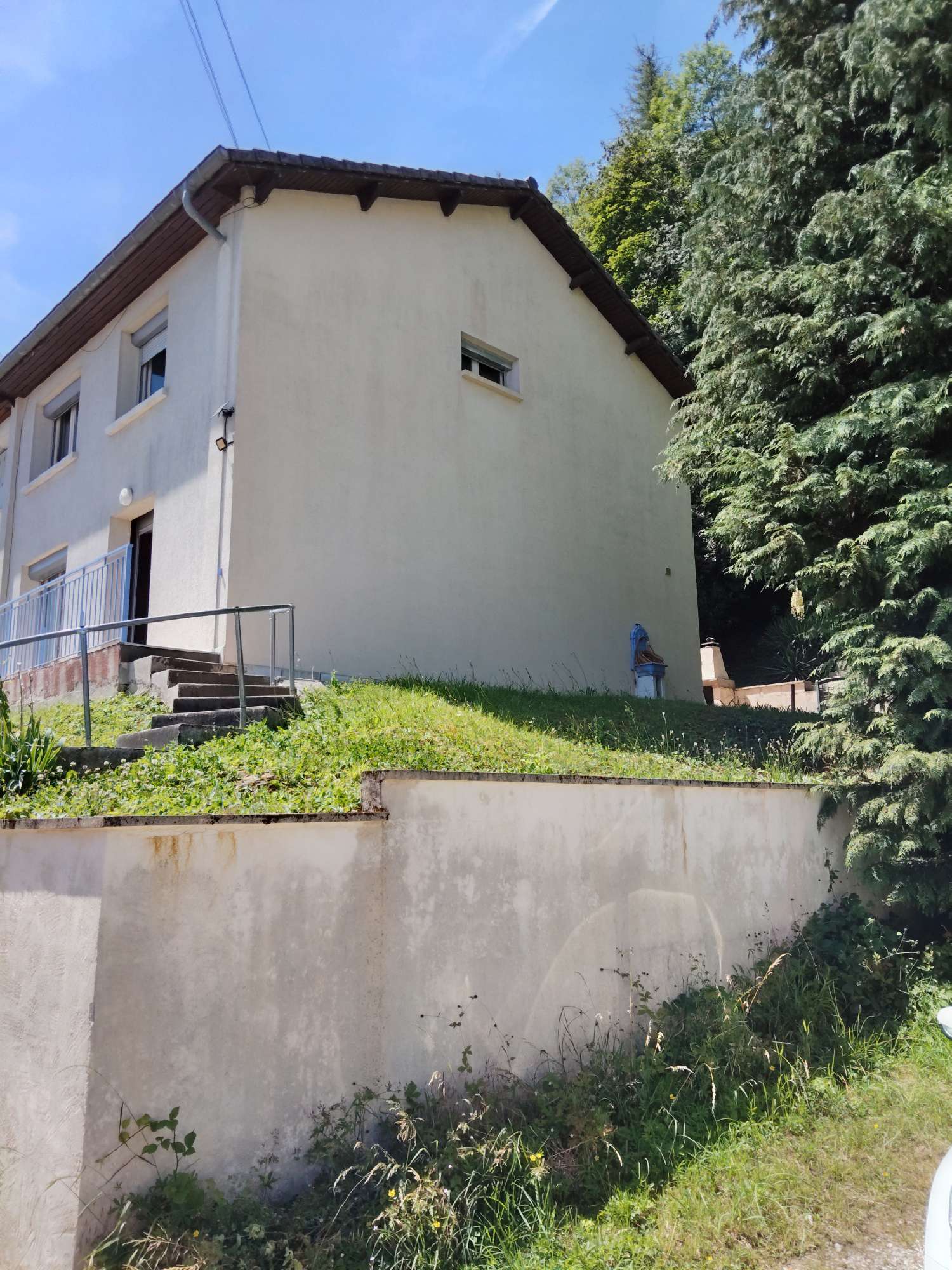 te koop huis Lons-le-Saunier Jura 2