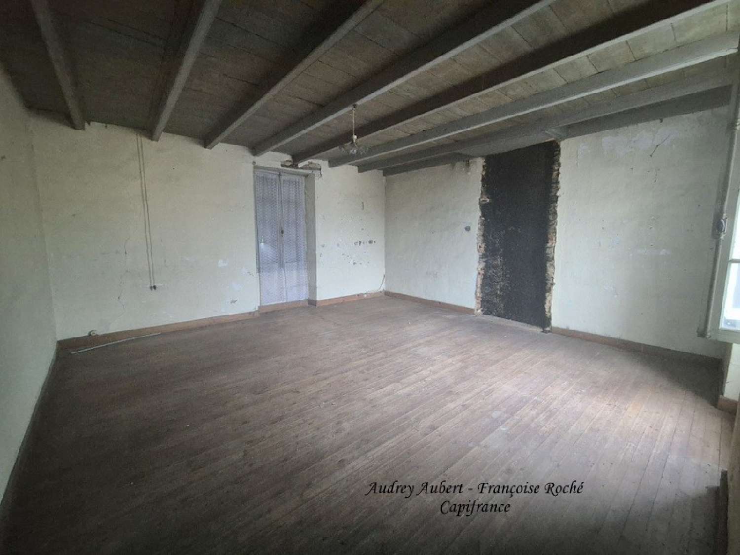 à vendre maison Lussant Charente-Maritime 7