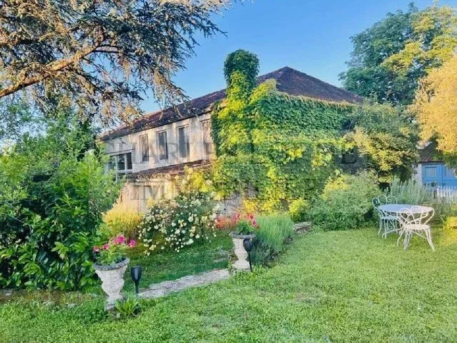  te koop huis Mercuès Lot 6