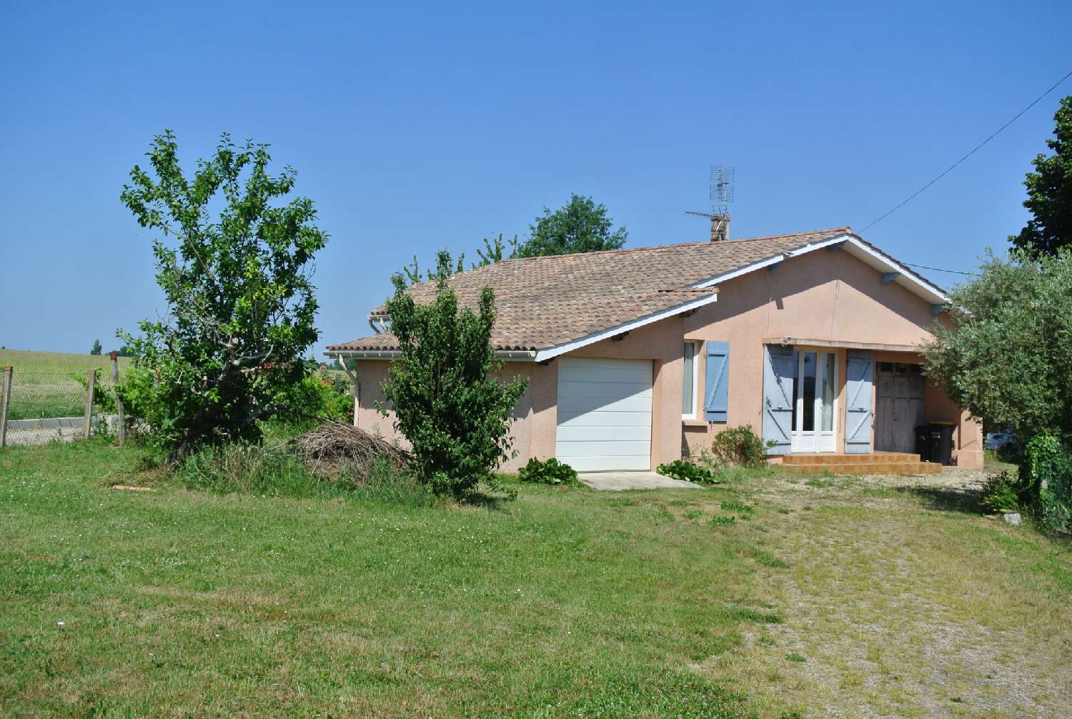  for sale house Miramont-de-Guyenne Lot-et-Garonne 2
