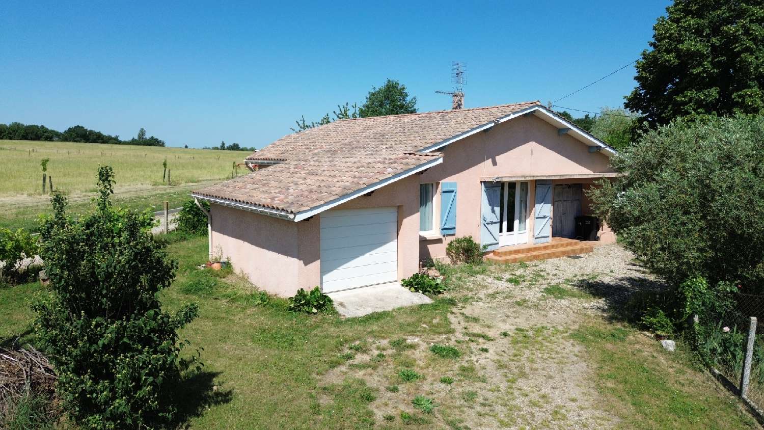  for sale house Miramont-de-Guyenne Lot-et-Garonne 3