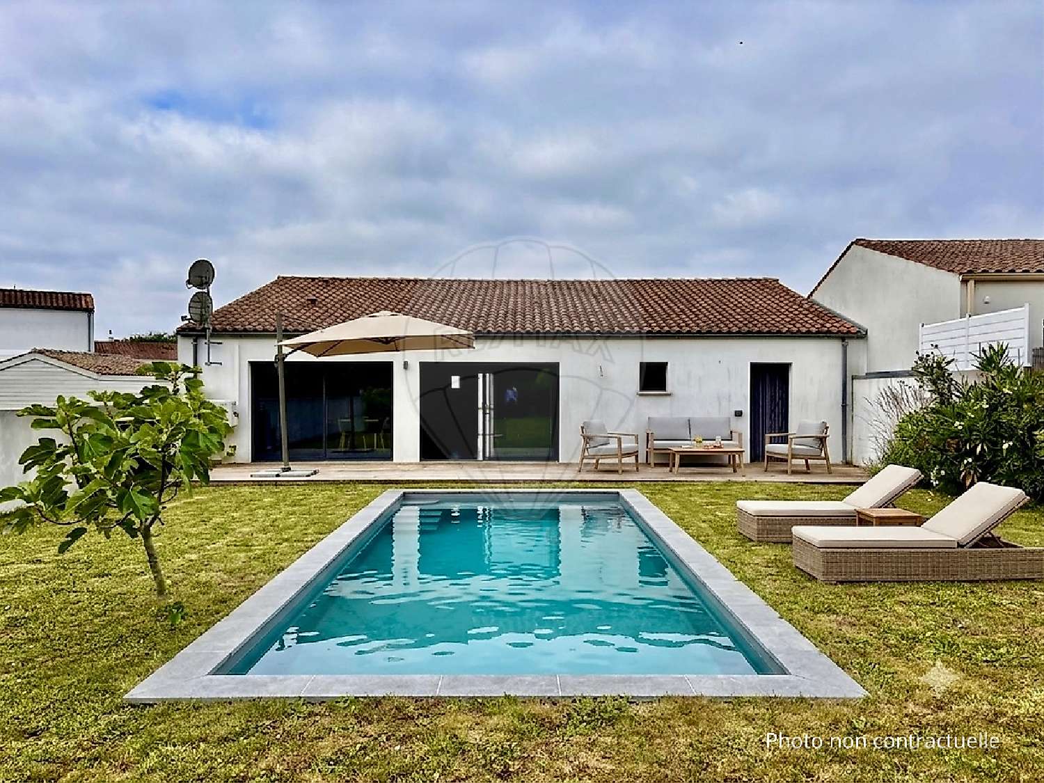 for sale house Mortagne-sur-Gironde Charente-Maritime 1
