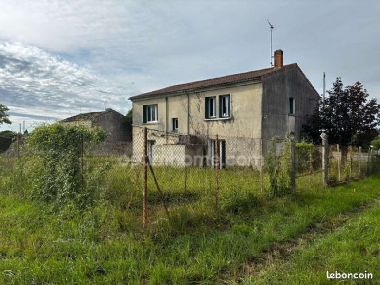  for sale house Moulidars Charente 3