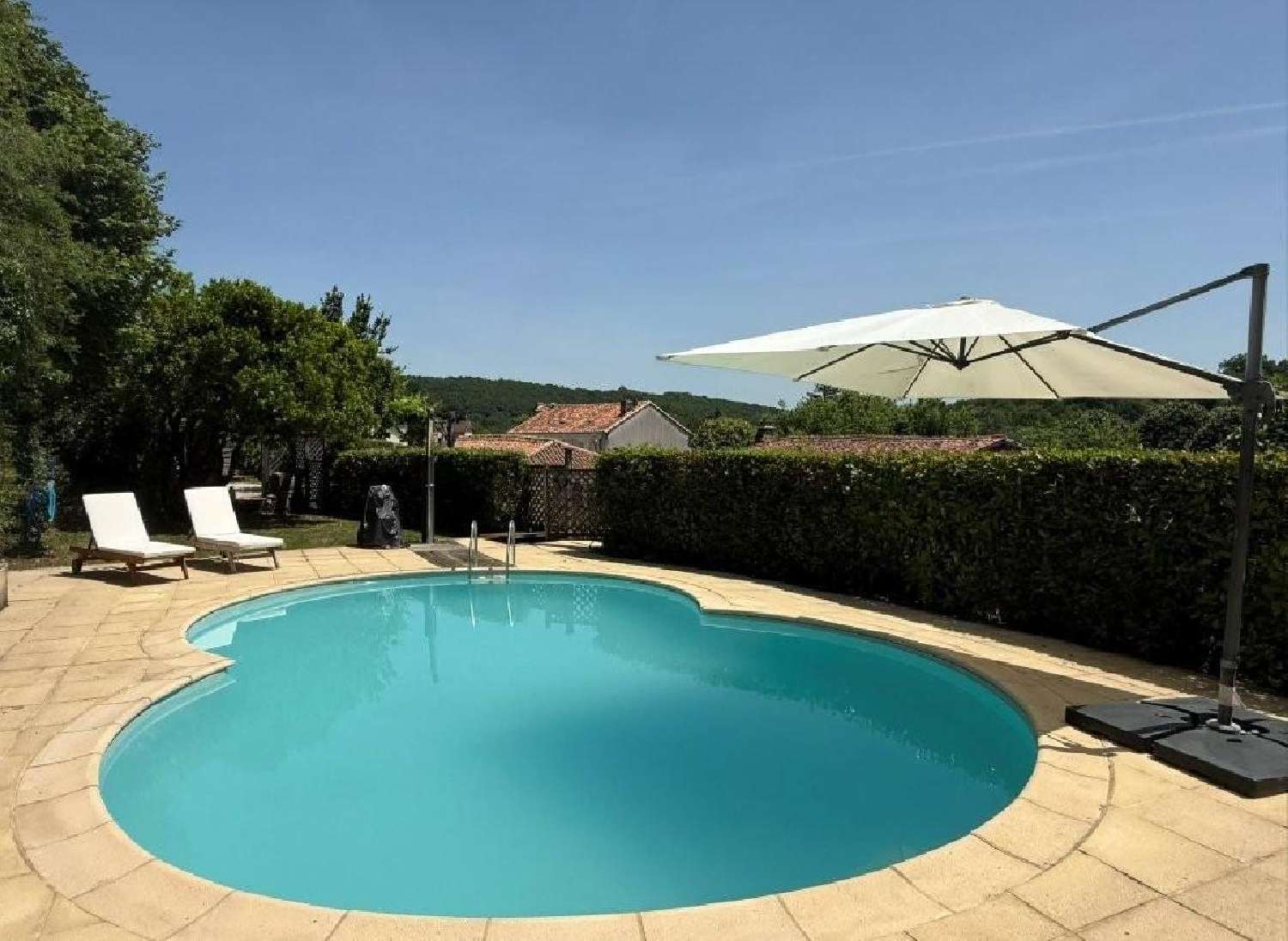  te koop huis Nanteuil-en-Vallée Charente 4
